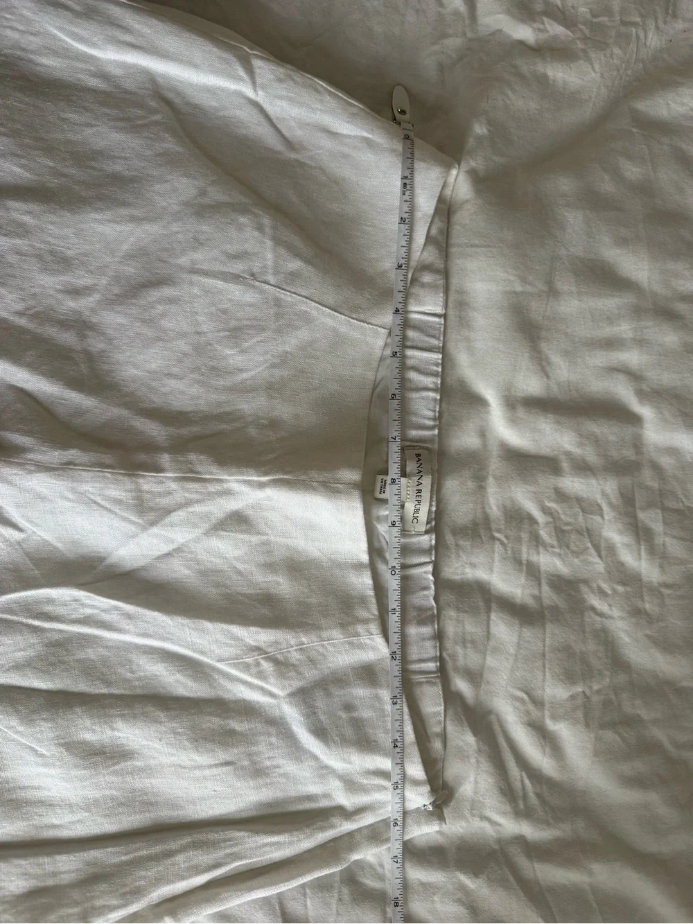 Banana Republic Women’s 100% linen Mid Rise Kick Flare White Pants US 12